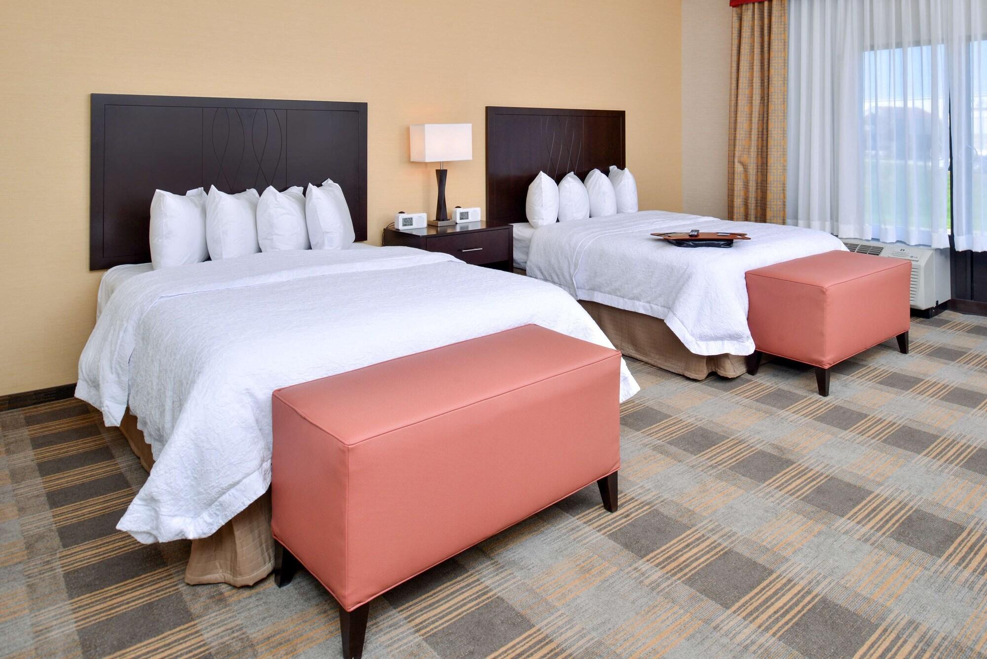 Hampton Inn & Suites California University-Pittsburgh Coal Center Extérieur photo