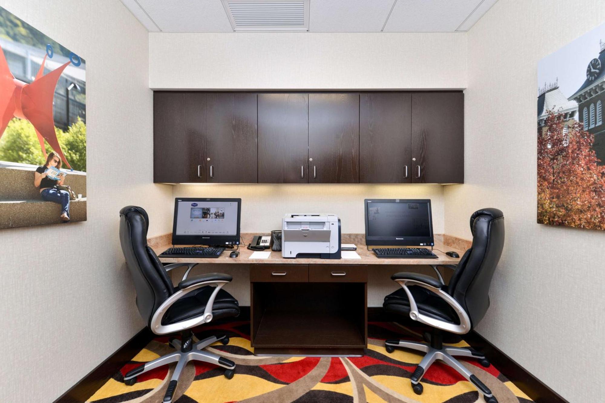 Hampton Inn & Suites California University-Pittsburgh Coal Center Extérieur photo